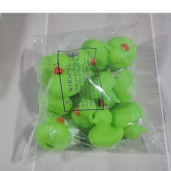 12 ~ Big Ear Rubber Ducks and Cards ~ Lime Green ~ Cruise Jeep 2" Ducks - Picture 6 of 6